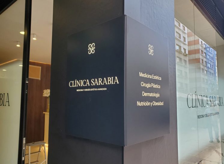 Rótulo adosado circular instalado en Bilbao